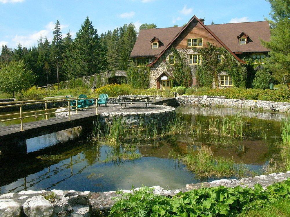 Gite De La Pisciculture Bed & Breakfast Saint-Faustin-Lac-Carre Exterior photo