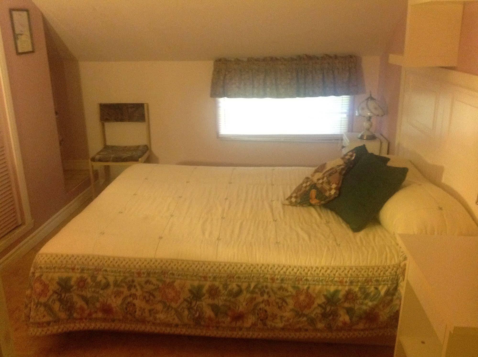 Gite De La Pisciculture Bed & Breakfast Saint-Faustin-Lac-Carre Exterior photo